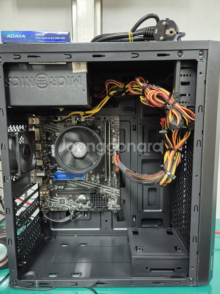 라이젠 5700g 32g 본체 판매합니다--2