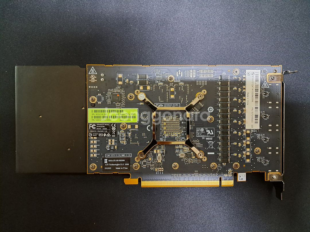 RADION PRO W5500 / D6 / 8G 신품급--1