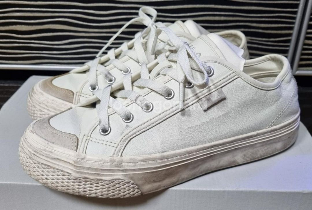 FILA 휠라 스풀 스니커즈, 운동화 235~240--0