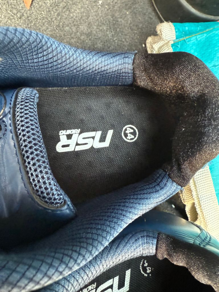 NSR 사이클링 슈즈 44 팝니다--1