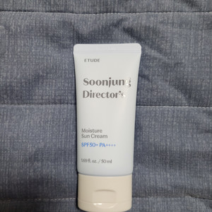 에뛰드 순정 디렉터 수분 선크림 50ml