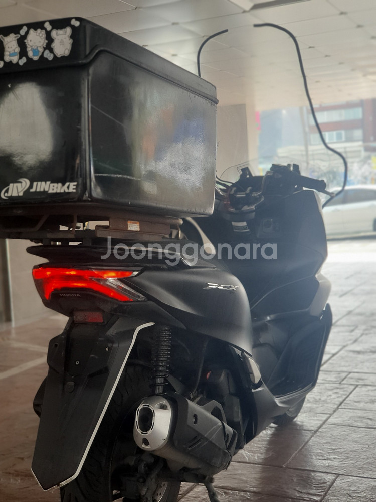 [혼다] Pcx 21년식 ABS 7만KM 롱스크린 블랙--6