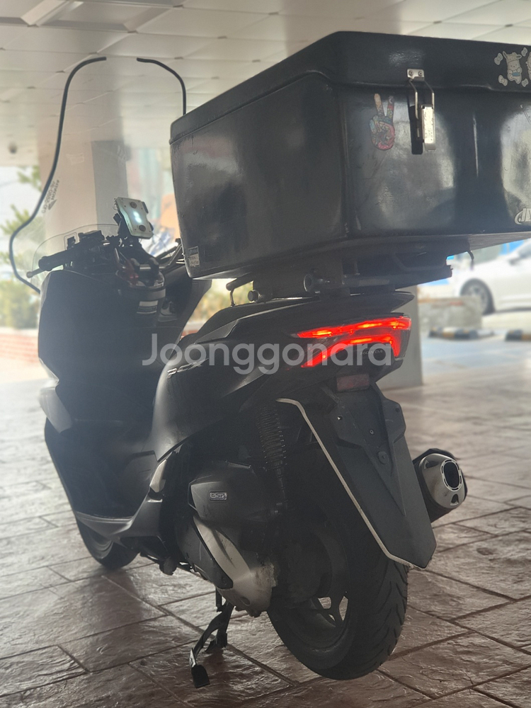 [혼다] Pcx 21년식 ABS 7만KM 롱스크린 블랙--5