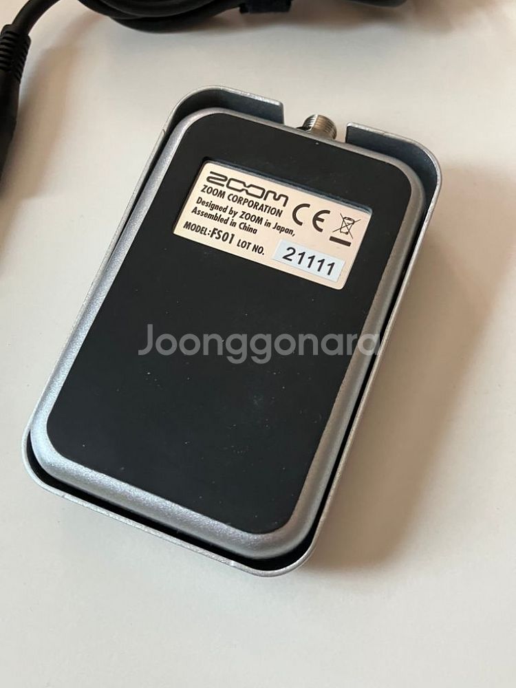ZOOM FS01 기타 이펙터 스위치 페달 + 캐이블--2