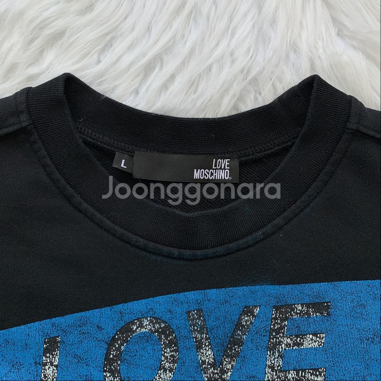 LOVE MOSCHINO 빈티지 프린트 맨투맨--3