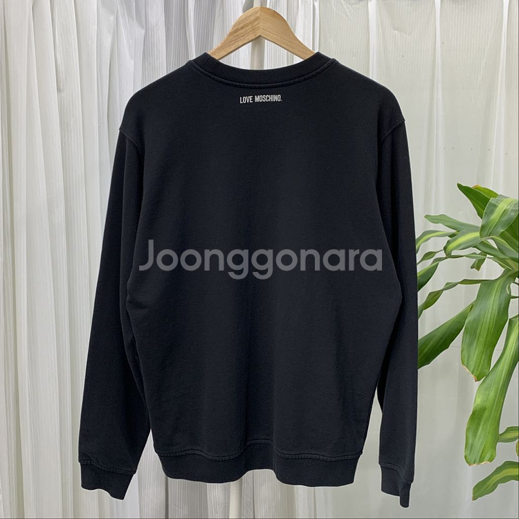 LOVE MOSCHINO 빈티지 프린트 맨투맨--2