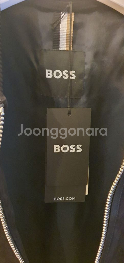 휴고보스 스웨이드 점퍼 팝니다--3