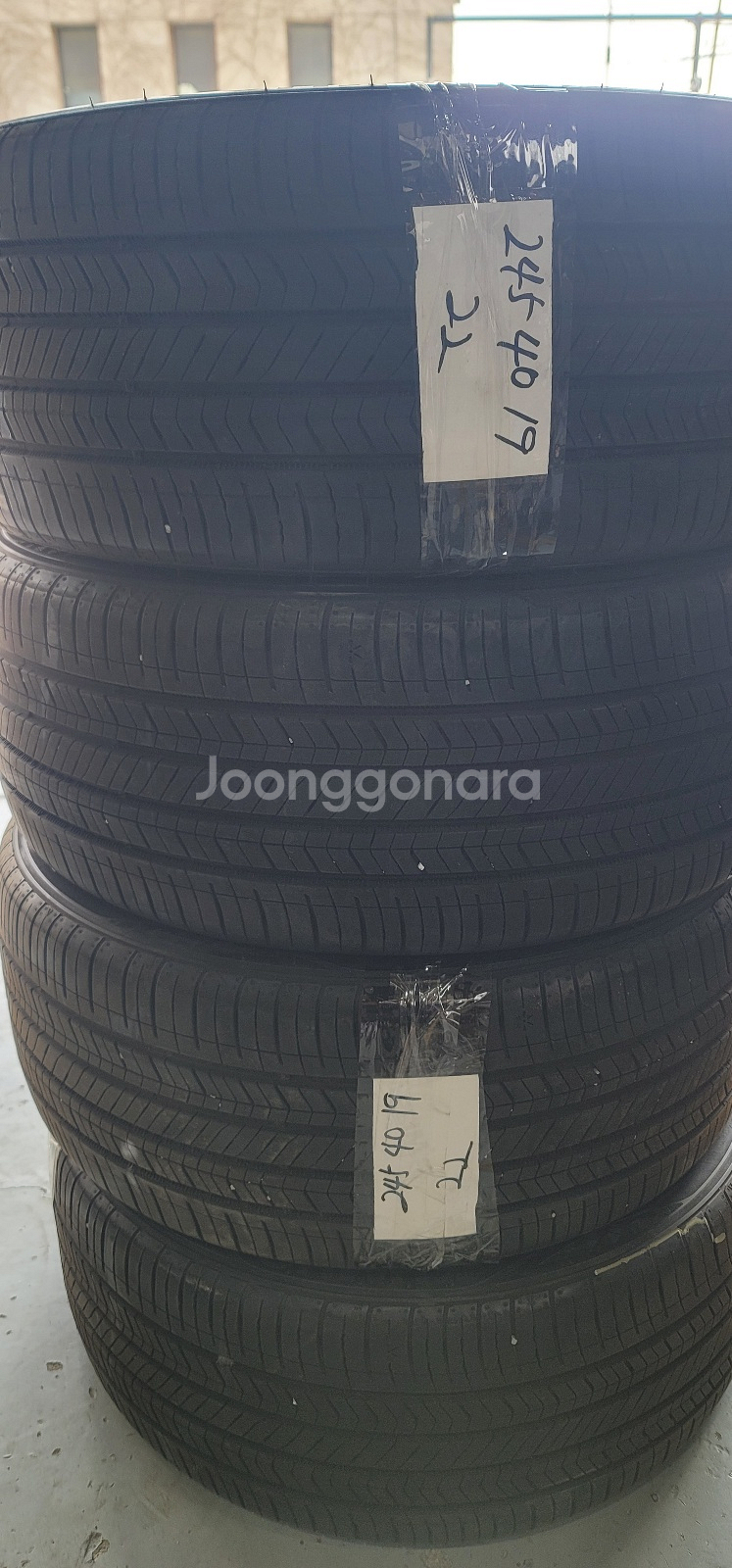 사이즈 245 40 19 금호 타이어 TA 51 22년--3