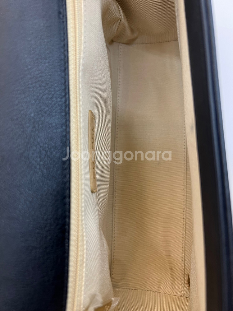 샤넬 클릭 라벨 탑핸들 라지 플랩백 시즌백 A93703--4