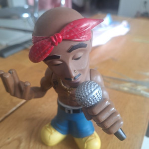 2pac. 피규어