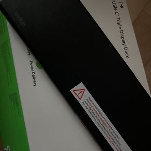 벨킨 유니버셜 USB-C 트리플 디스플레이 독 판매합니