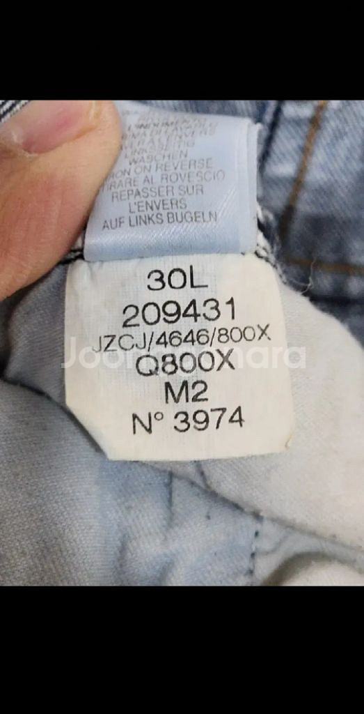 (30)폴스미스 청바지 중청 루즈핏 데님팬츠 버튼플라이--4