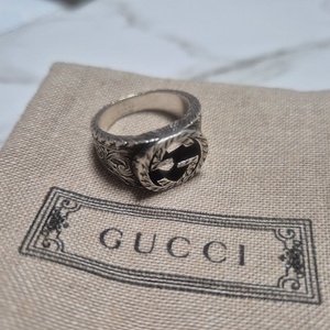 구찌 인트로킹 G 반지. 20호