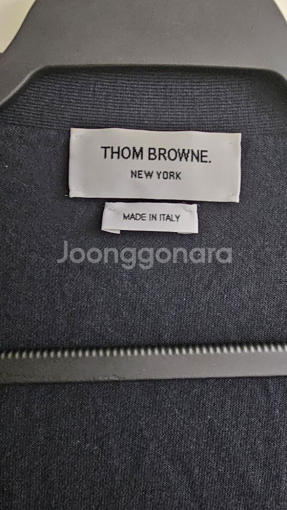 톰브라운 서스테이너블 4바 가디건 5사이즈--1