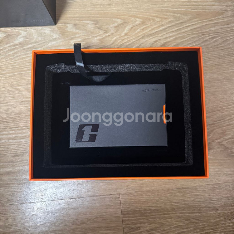 Onexplayer G1 hx370--4