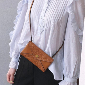 씨 바이 끌로에 크로스백