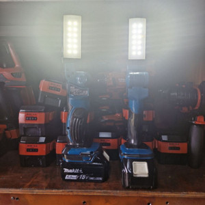 마끼다작업등LED작업등 캠핑랜턴 DML801