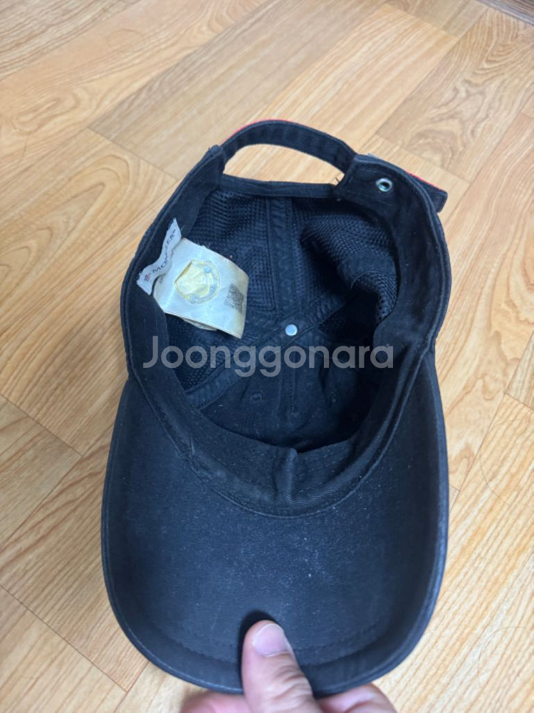 몽클레어 구형 레어 볼캡 모자 팝니다--2