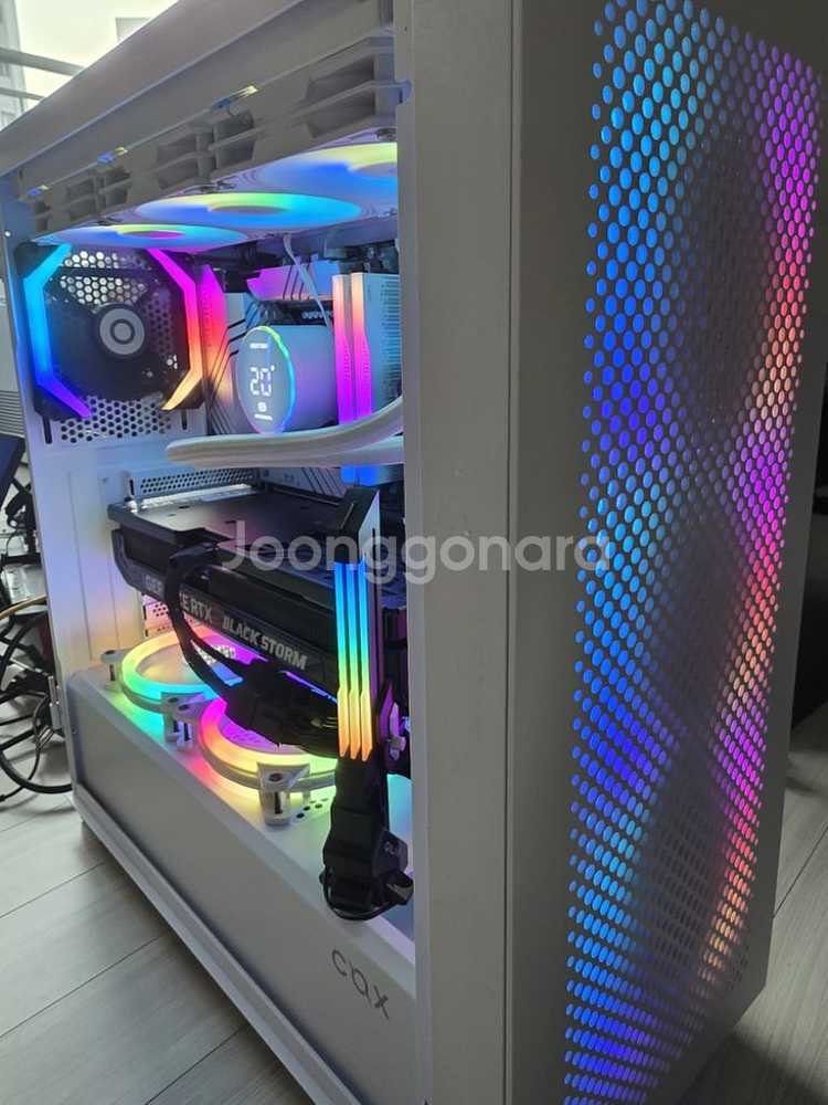 라이젠 9600X 고사양 컴퓨터 팝니다--0