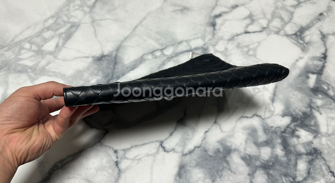 [F] 보테가베네타 신상 인트레치아토 클러치--6