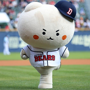 LG vs 두산 4월 11일 332 정가양도 통로2