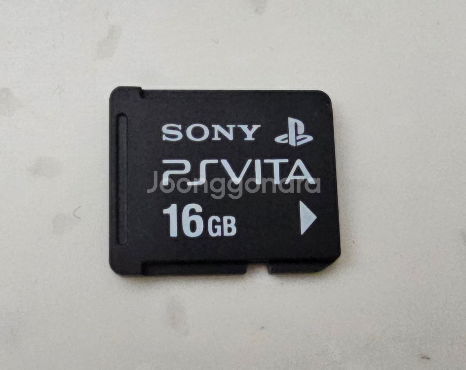 Ps vita 정품메모리 16gb (택포) 팝니다.--0
