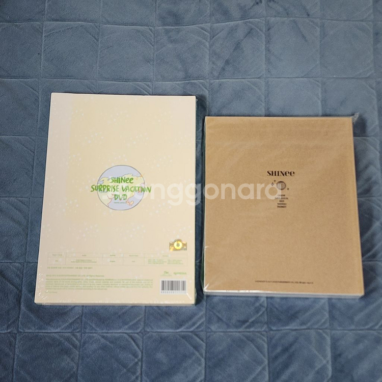 샤이니 어느 멋진 날 DVD 미개봉 + 책,노트 샤어멋--1