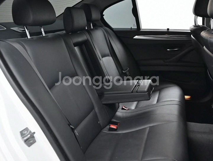 *14년 5시리즈 (F10) 528i xDrive*--6