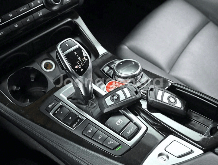 *14년 5시리즈 (F10) 528i xDrive*--4
