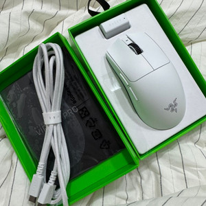 레이저 바이퍼 v3 pro 바브삼 팝니다