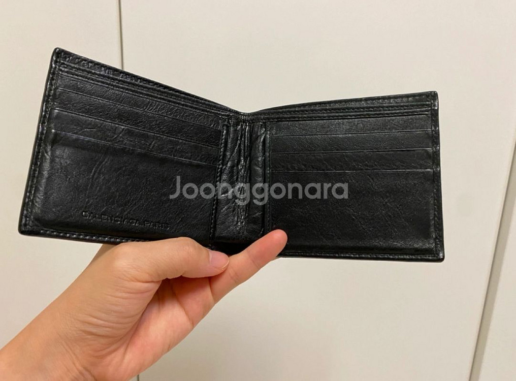 발렌시아가 남성지갑--1