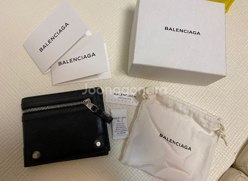 발렌시아가 남성지갑--4