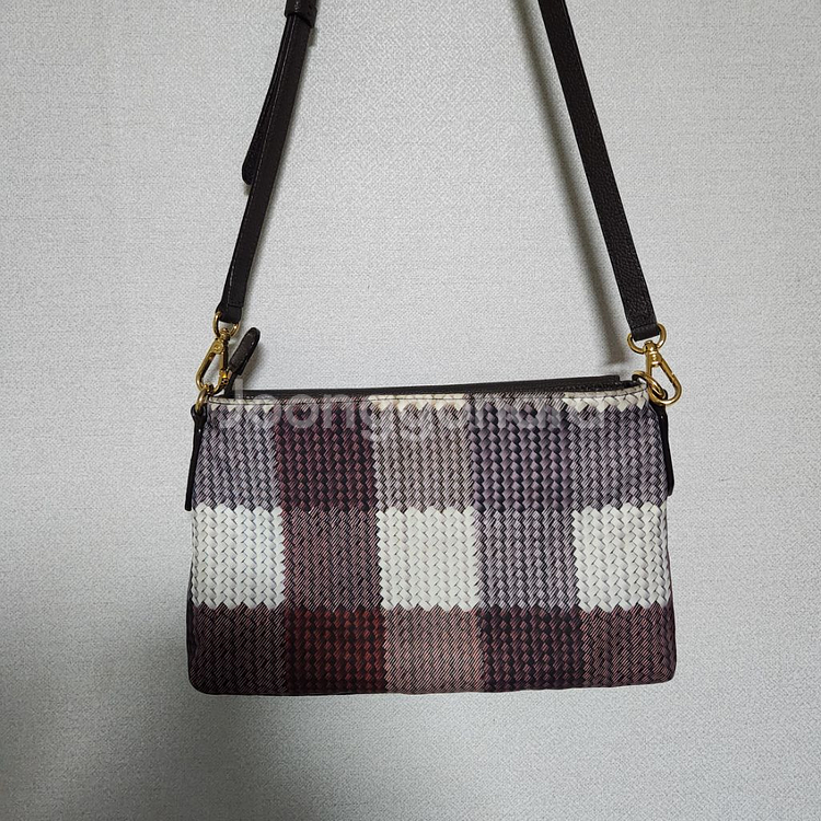 닥스 체크 소가죽 크로스백--2