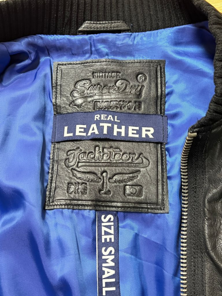 슈퍼드라이 가죽점퍼 s사이즈--1