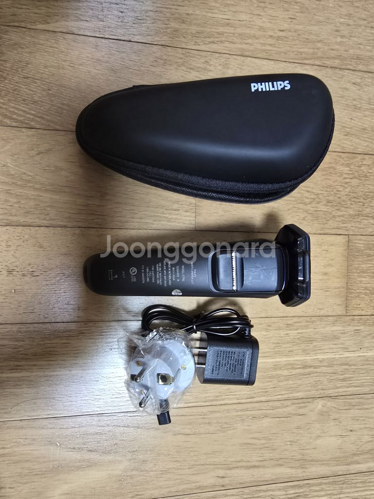 필립스 Series 7000 전기면도기 미사용 팝니다.--1