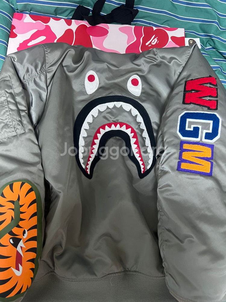 베이프 봄버 자켓 샤크 항공 점퍼 SHARK MA-1M--5