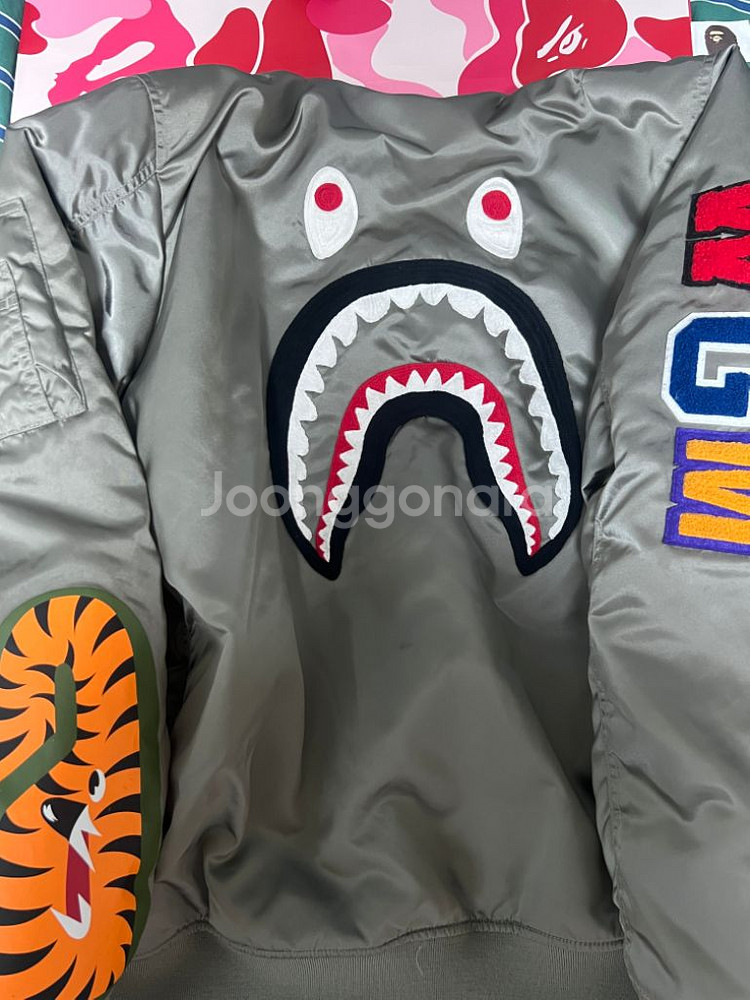 베이프 봄버 자켓 샤크 항공 점퍼 SHARK MA-1M--4