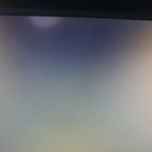 moza r5 r9 심레이싱 휠세트로 삽니다.