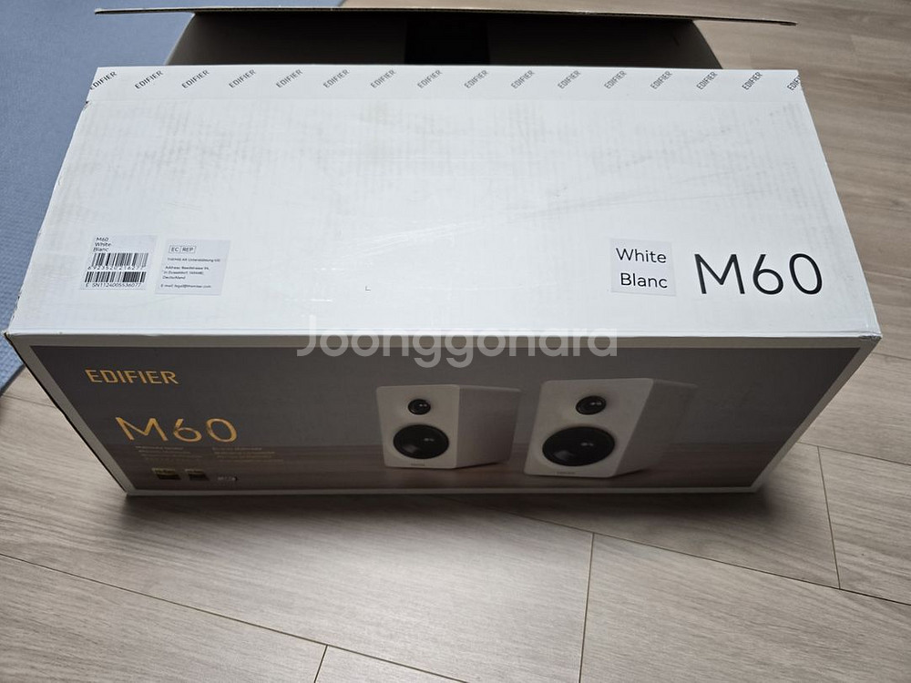에디파이어 M60 화이트 단순개봉--0