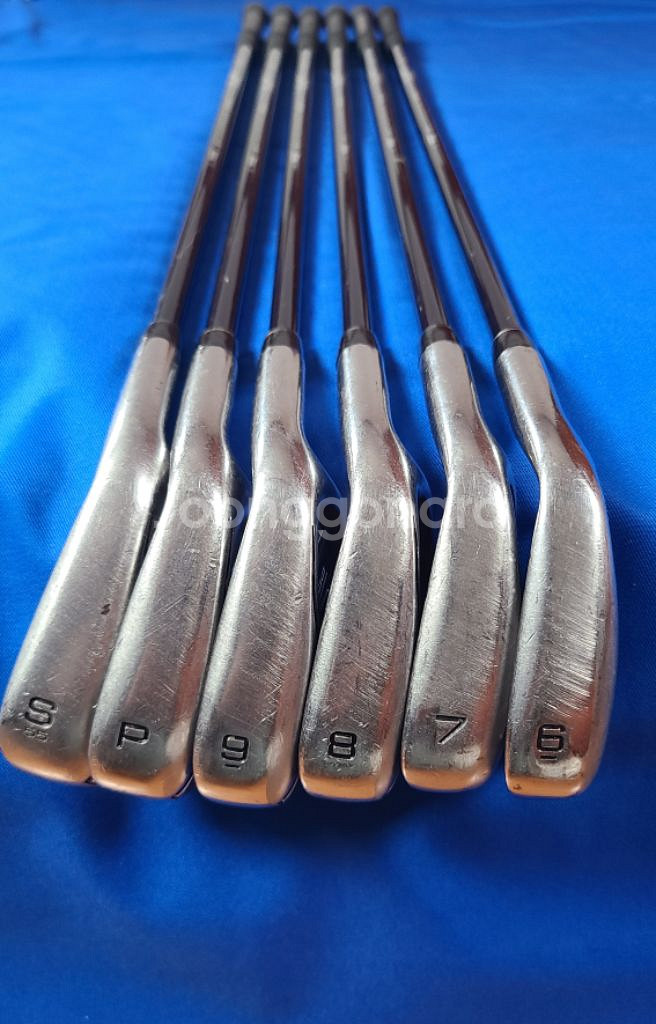 미즈노 jpx 800 남성용 아이언세트입니다--0