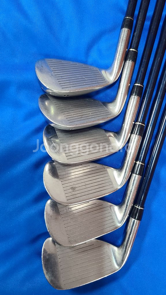 미즈노 jpx 800 남성용 아이언세트입니다--7