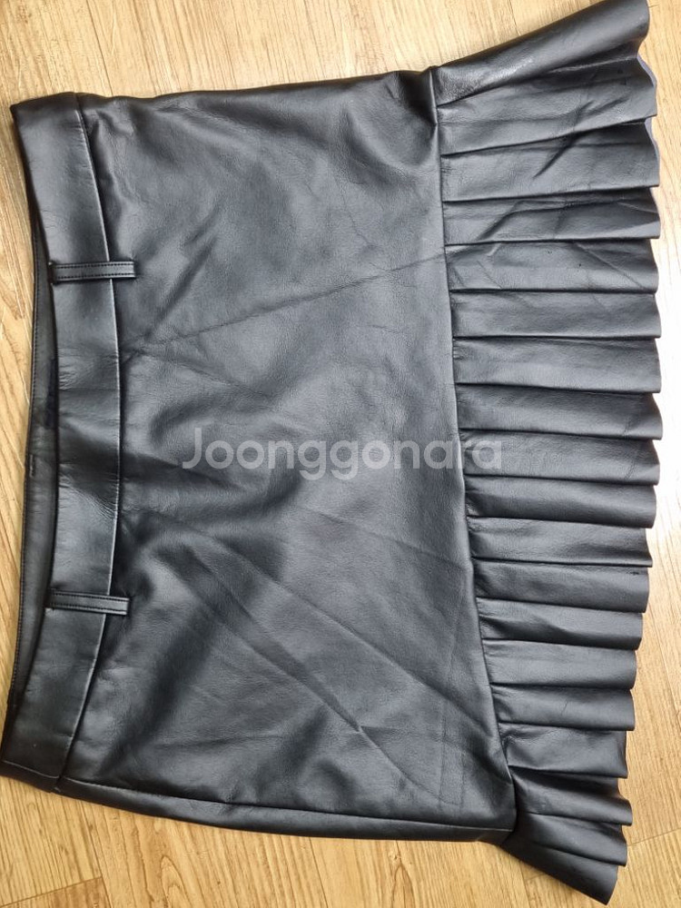 골프치마 홀릭앤플레이 여성 로고 프린트 레더 큐롯 HB--1