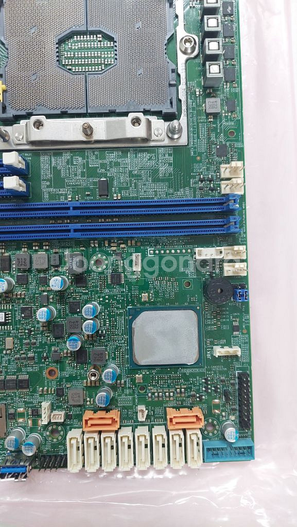 [고장 부품용] 슈퍼마이크로 c621 메인보드 1개--3
