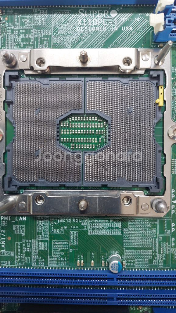 [고장 부품용] 슈퍼마이크로 c621 메인보드 1개--1