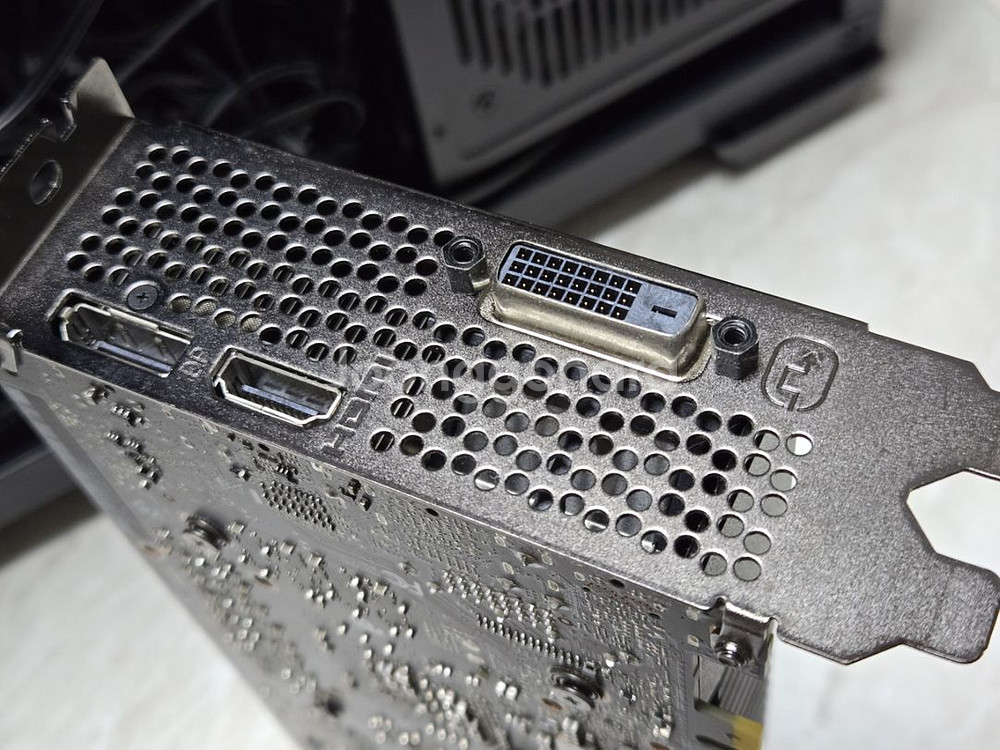 RTX2060 SUPER--1