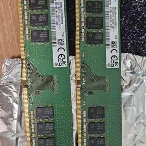 삼성 ddr4 8기가 램 2개 팝니다