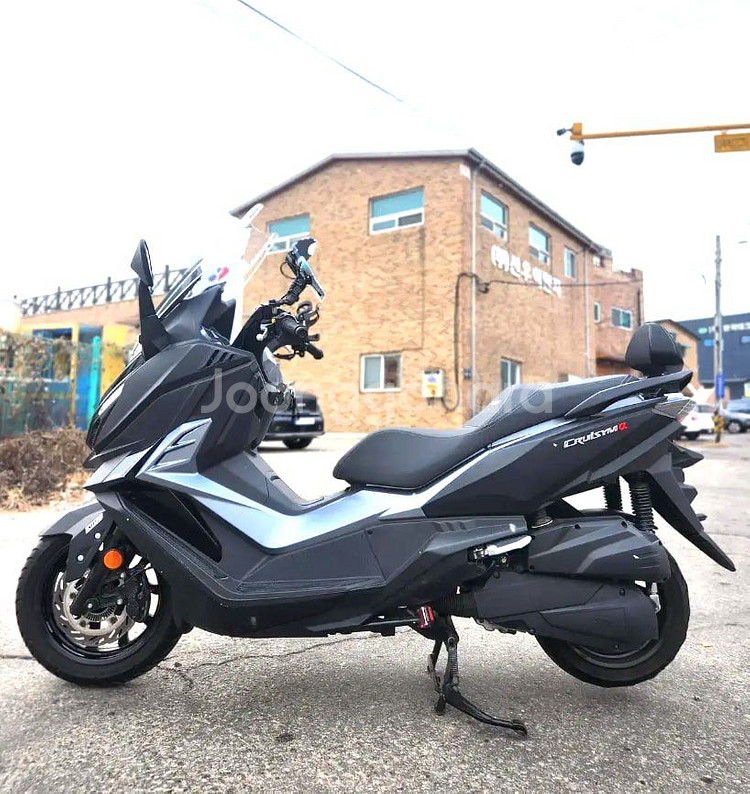 SYM 크루심알파125/2022년식/2만/상태최상--4