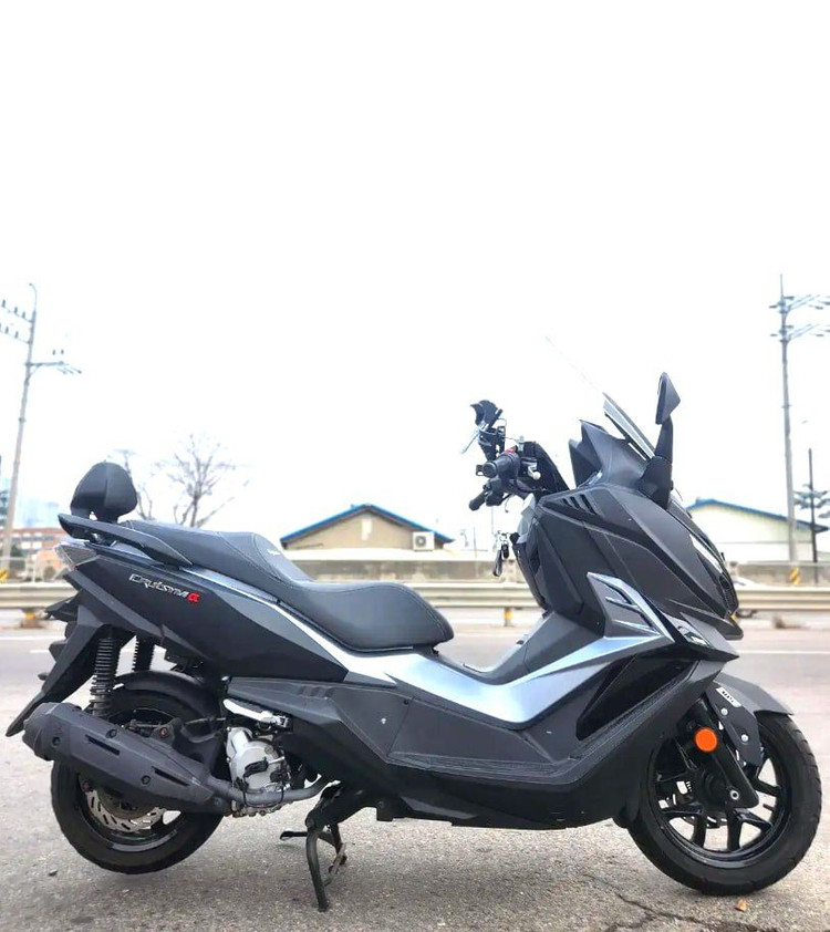 SYM 크루심알파125/2022년식/2만/상태최상 이미지