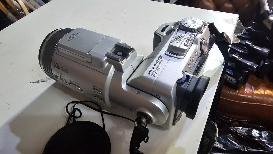 소니. 디지털 f717 이미지