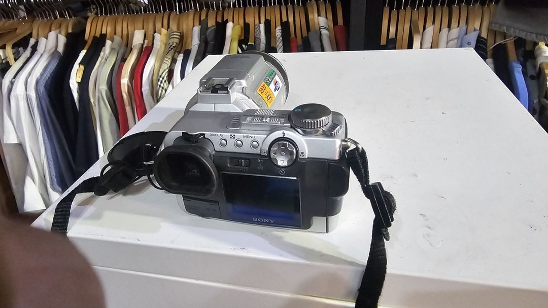 소니. 디지털 f717 이미지